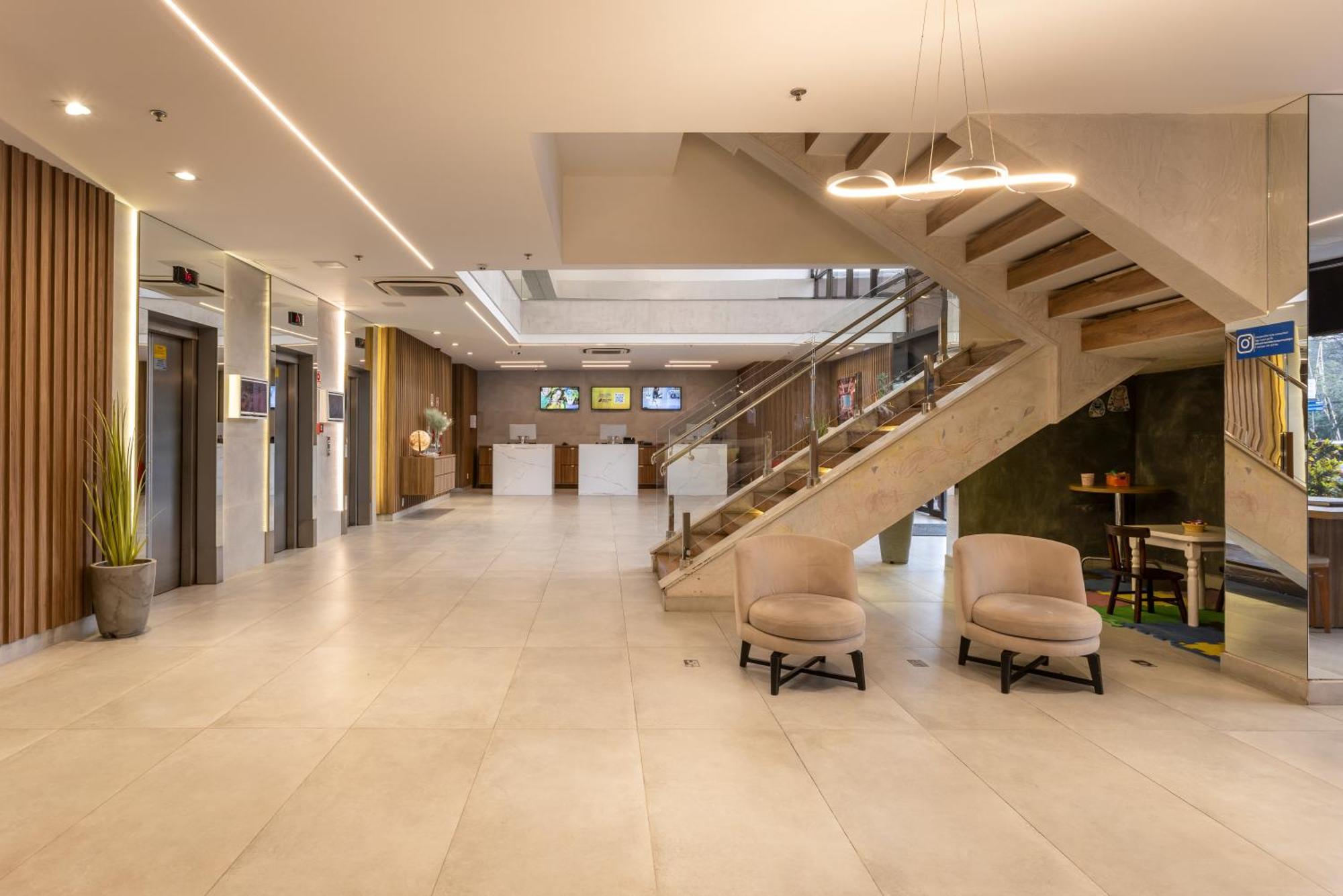 Hotel Blue Tree Towers Millenium Porto Alegre Extérieur photo